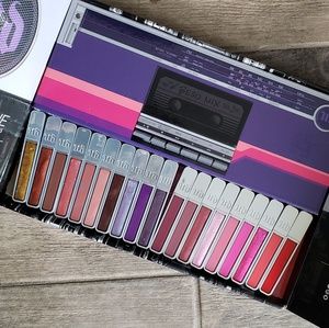 UD Hi-Fi Shine Ultra Cushion Lip Gloss